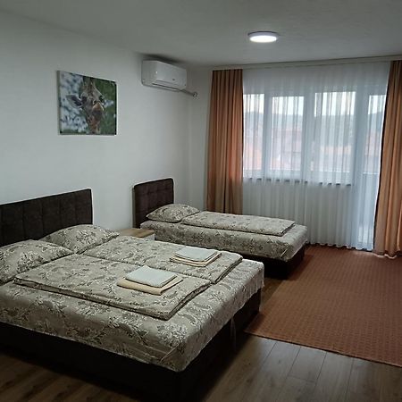 Apartmani Centar Сеница Экстерьер фото