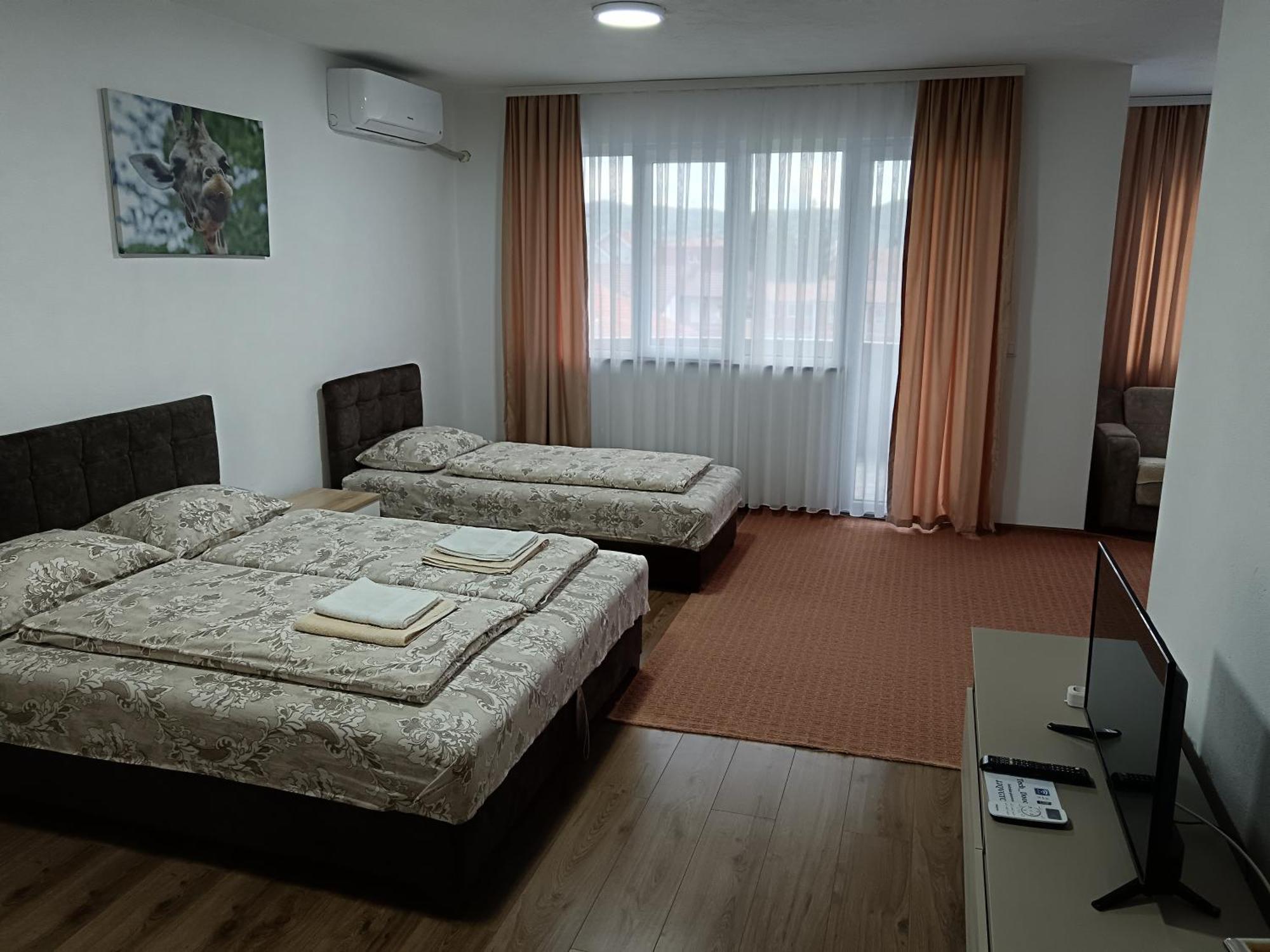 Apartmani Centar Сеница Экстерьер фото