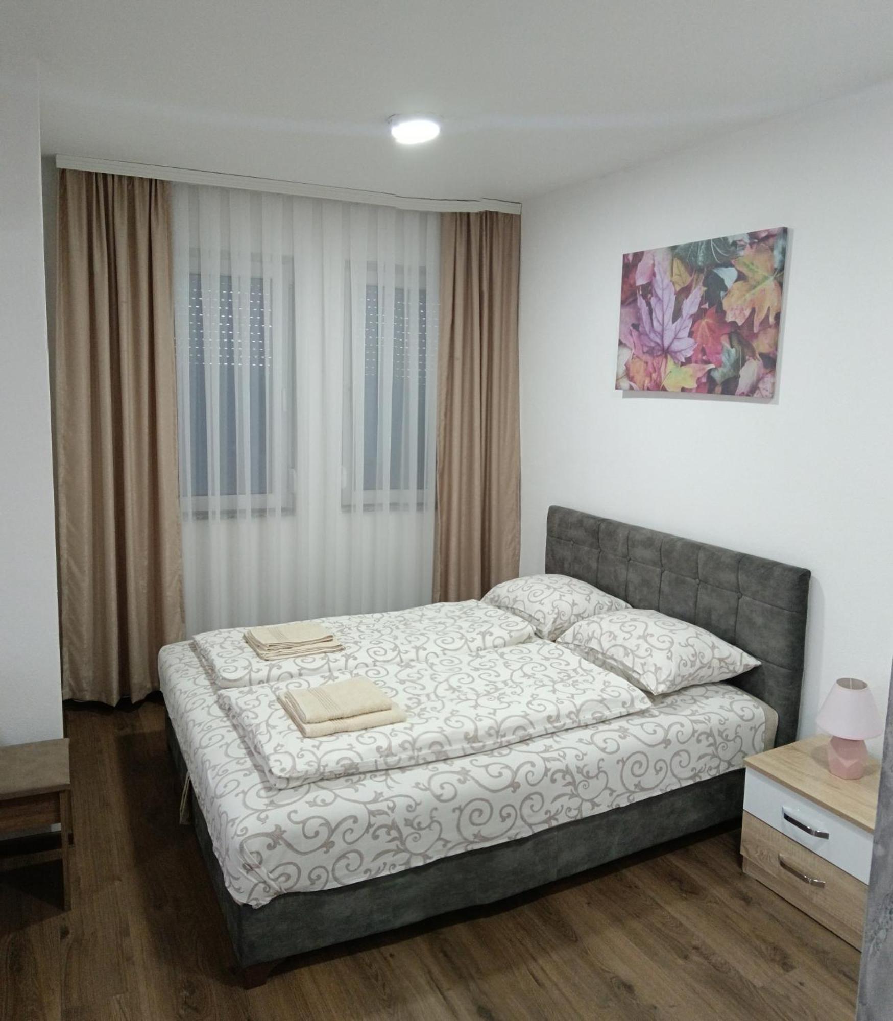 Apartmani Centar Сеница Экстерьер фото